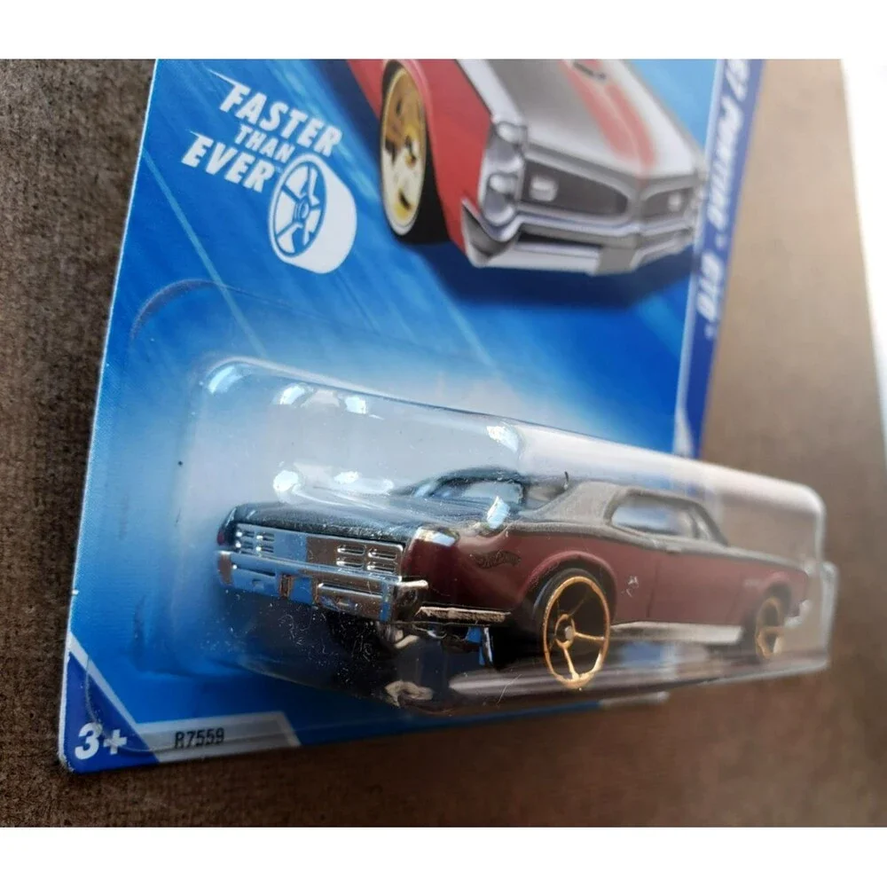 2010 Hot Wheels '67 PONTIAC GTO Dark GRAY/RED FASTER THAN EVER SERIES #6/10 1:64